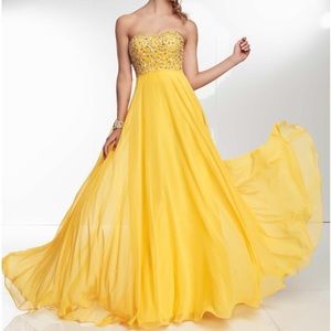 Beautiful formal yellow gown